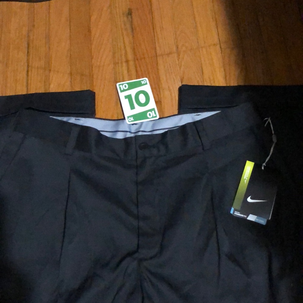 Men’s NikeGolf Standard Fit, Stay Cool 32x32
